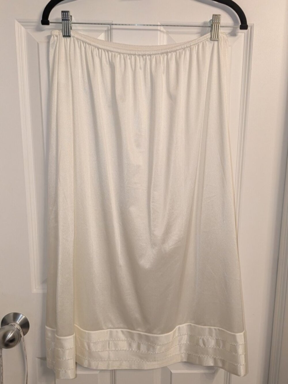 Women's Cream Half Slip Skirt - Classic Underskirt